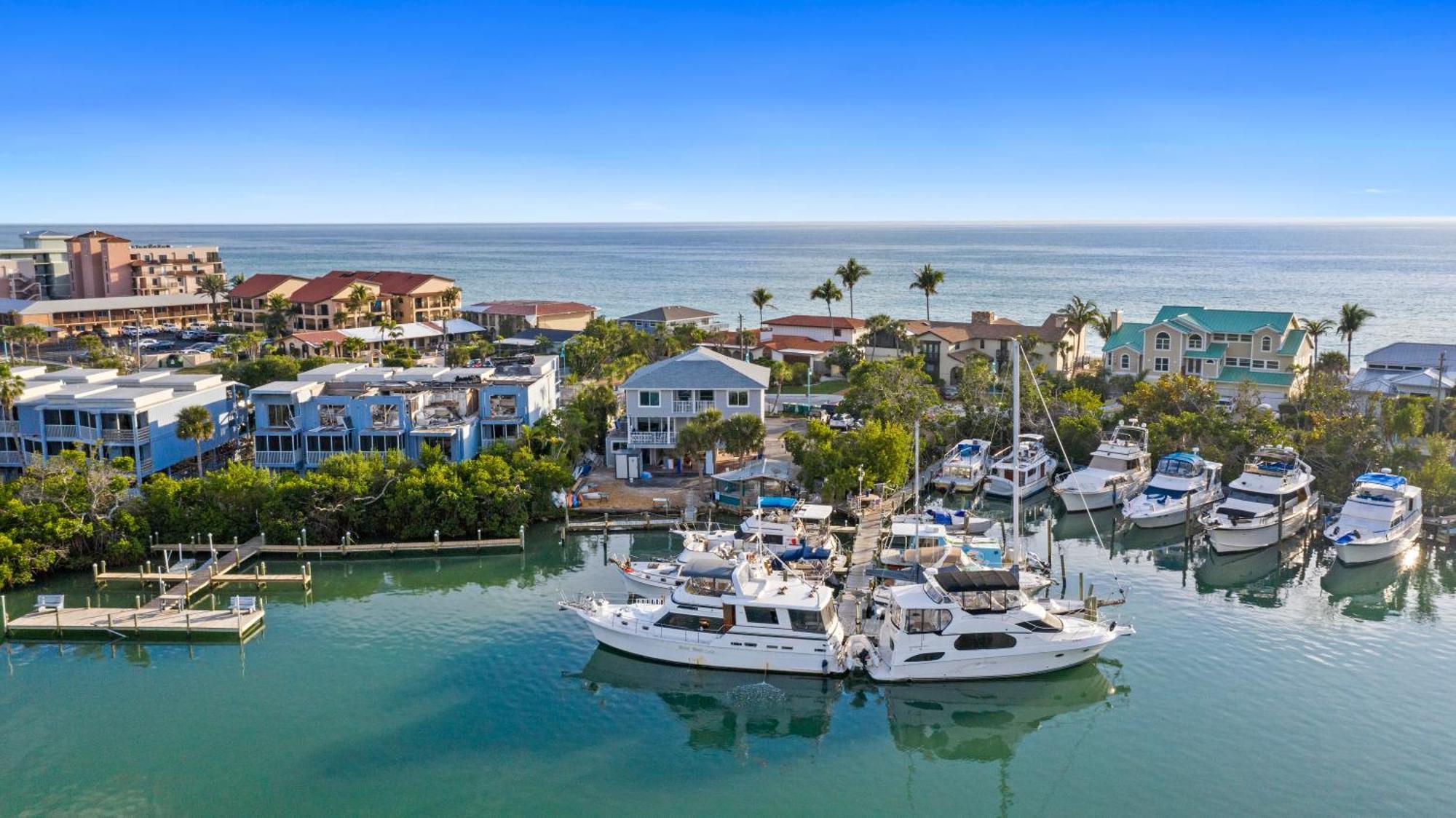 Апарт готель Chadwick Cove Marina Енґлвуд Екстер'єр фото